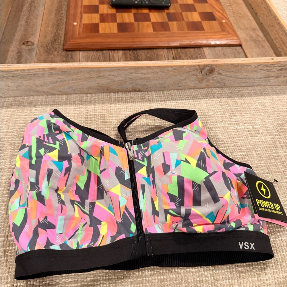 VSX Knockout Front-Close Sports Bra